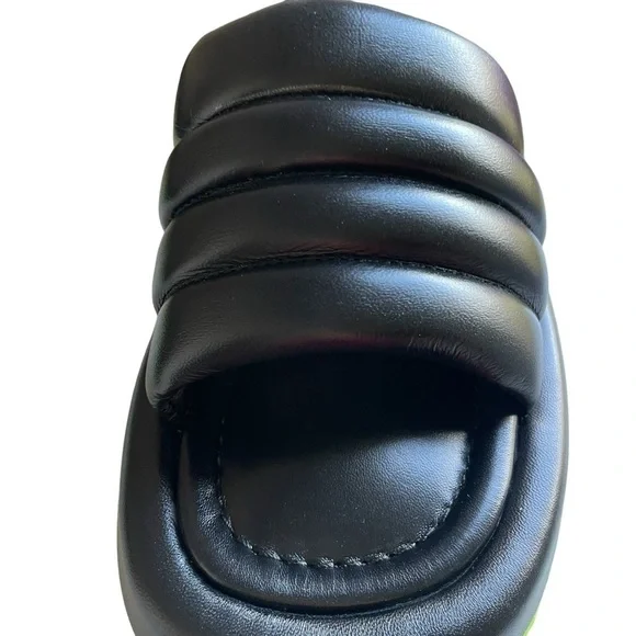 P448 Fergie Sandals Black Made in Italy NWT - Picture 9 of 15